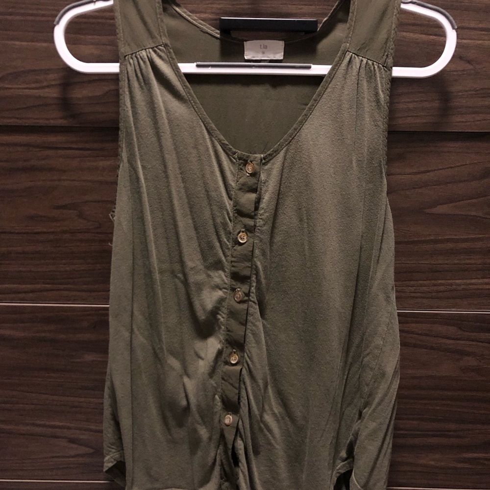 T.La Olive Button-Down Tank Top